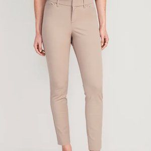 Old Navy Women's Mid-Rise Pixie Ankle Pants, size 8